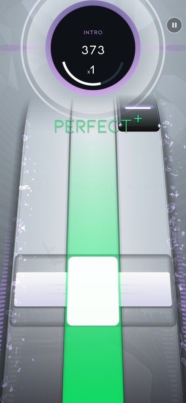 Beatstar gameplay: notes falling down three lanes toward the hit line